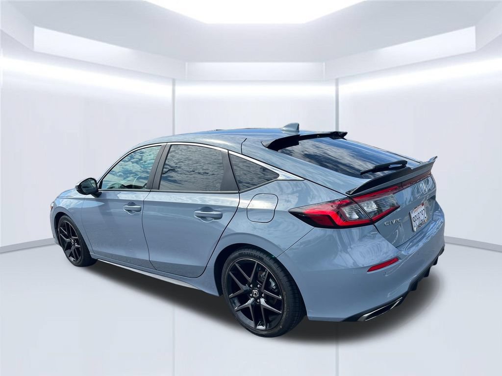 Used 2024 Honda Civic Sport Touring image 3