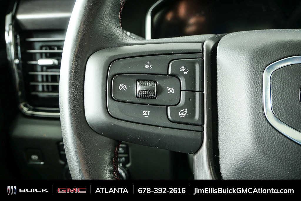 Used 2024 GMC Sierra 2500 AT4X image 12