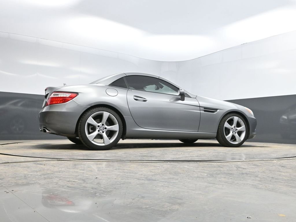 Used 2012 Mercedes-Benz SLK 350 image 43