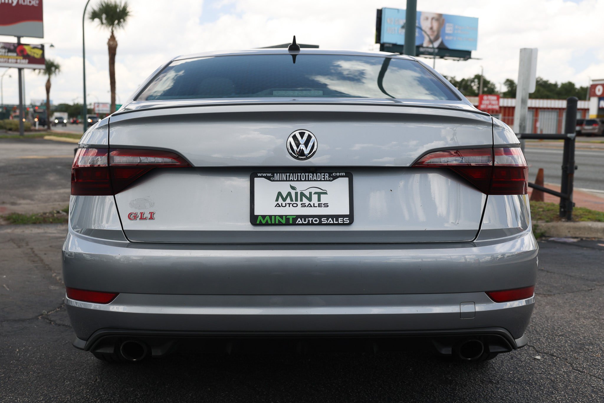 Used 2020 Volkswagen Jetta GLI FWD image 12