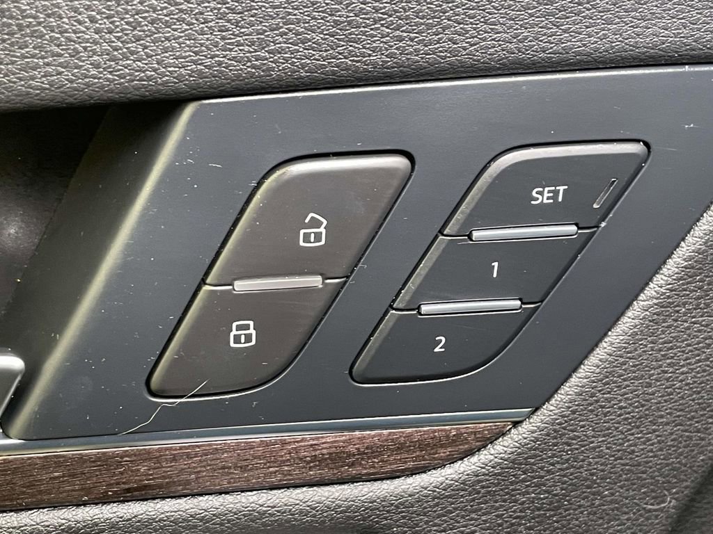Used 2022 Audi Q5 2.0T Premium image 34