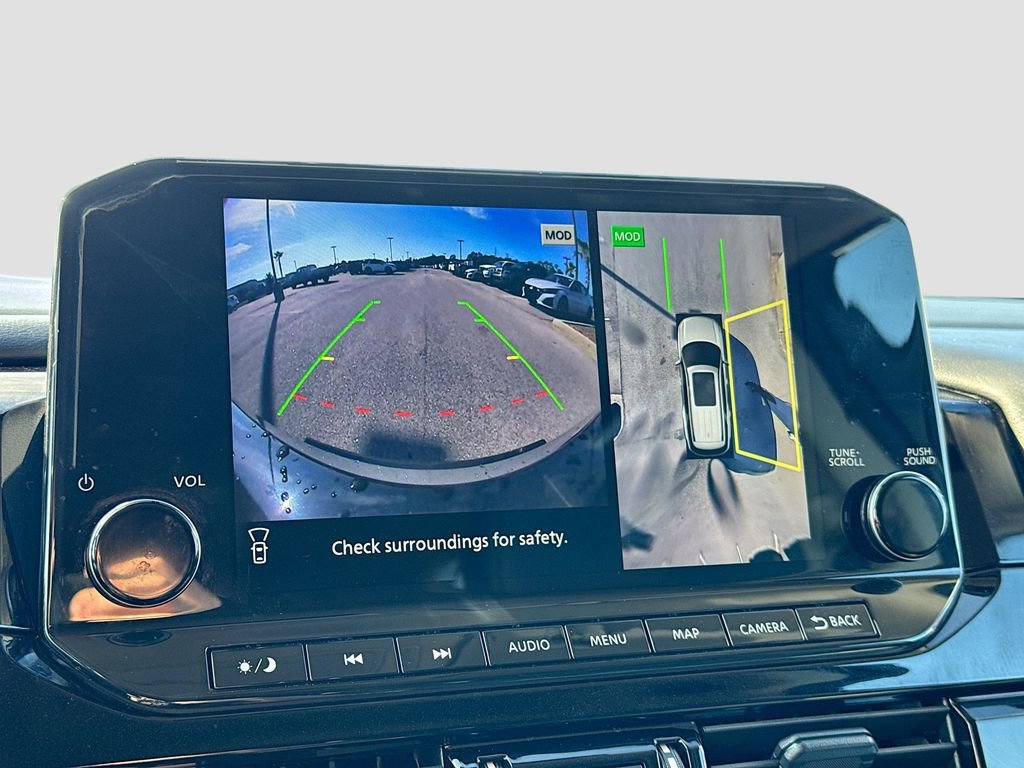 Used 2024 Nissan Pathfinder SL w/ Cargo Package image 13