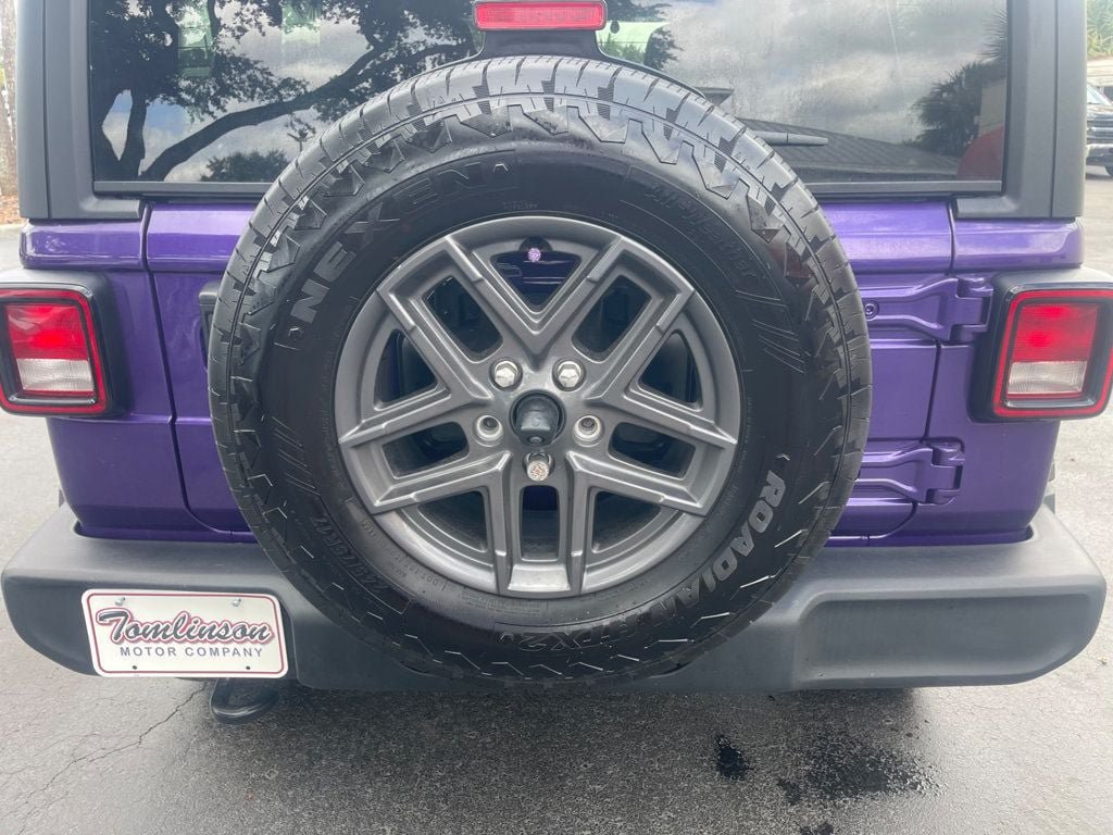 Used 2026 Jeep Wrangler Unlimited Sport AWD/4WD image 5