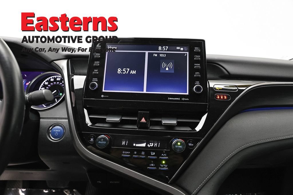 Used 2022 Toyota Camry XLE FWD image 12