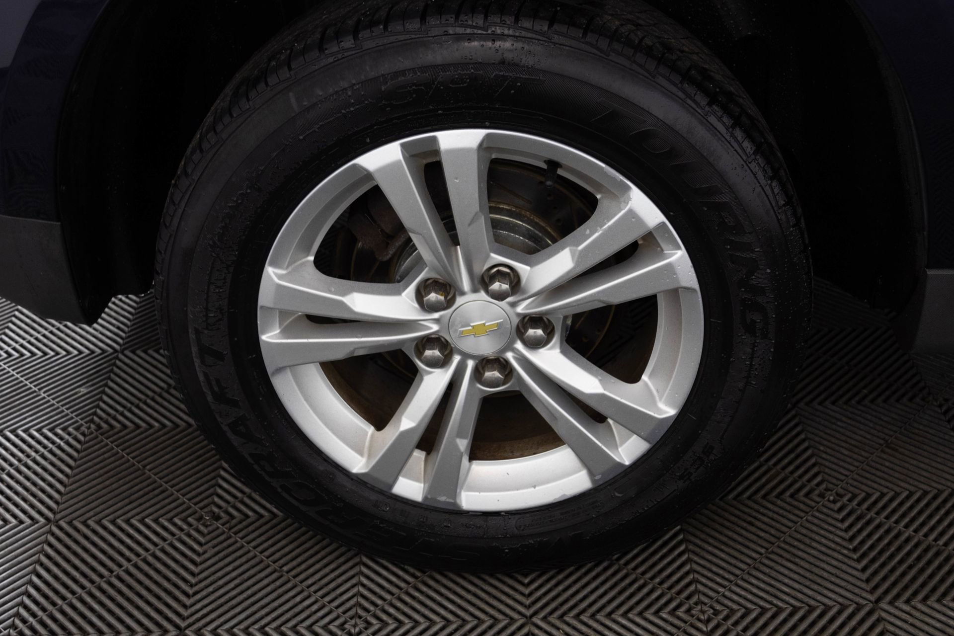 Used 2015 Chevrolet Equinox LS image 44