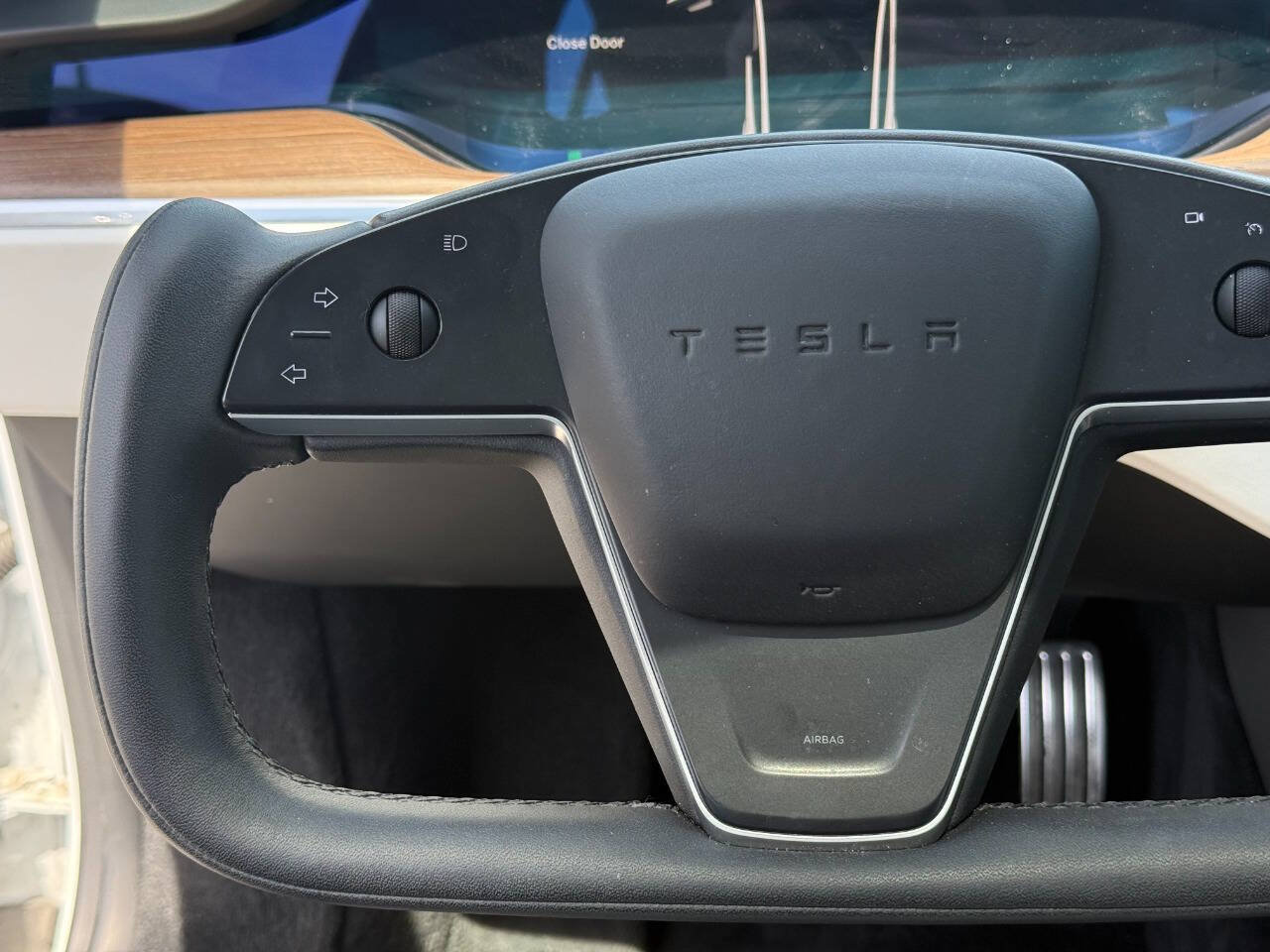 Used 2022 Tesla Model S AWD/4WD image 15