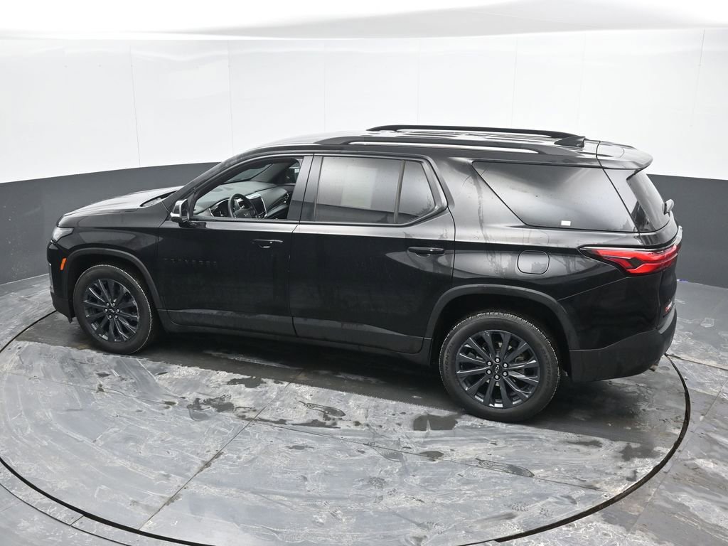 Used 2023 Chevrolet Traverse RS image 42