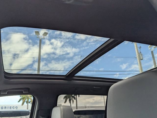 Used 2024 Chevrolet Tahoe Z71 AWD/4WD image 20