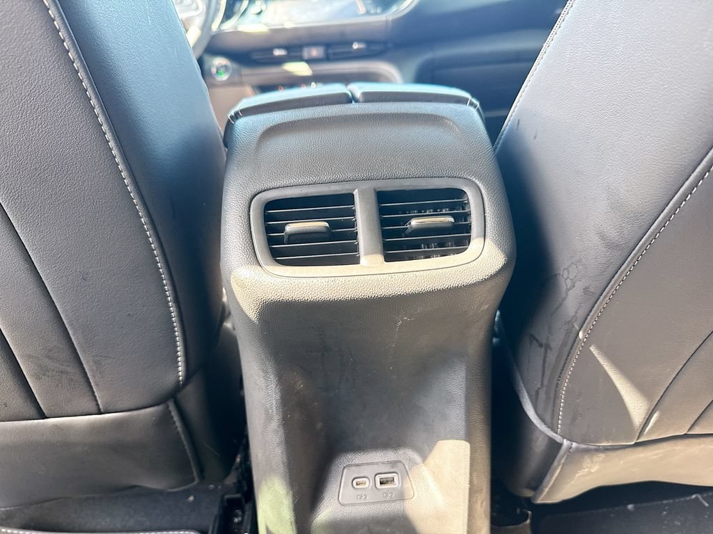 Used 2023 Buick Envision Essence AWD/4WD image 21