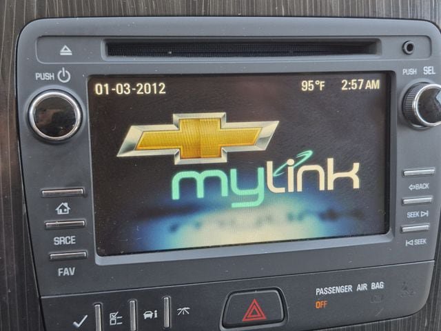 Used 2016 Chevrolet Traverse LT w/ Style and Technology Package FWD image 14