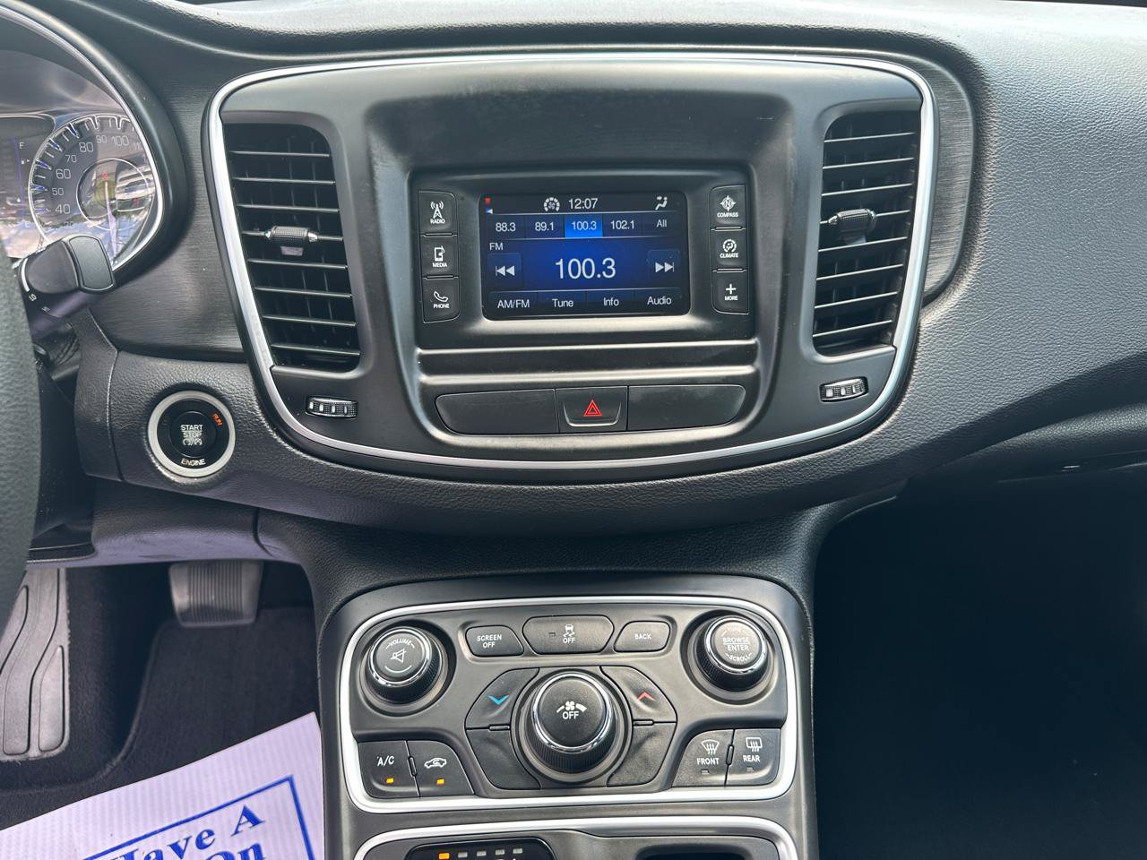 Used 2015 Chrysler 200 Limited FWD image 14