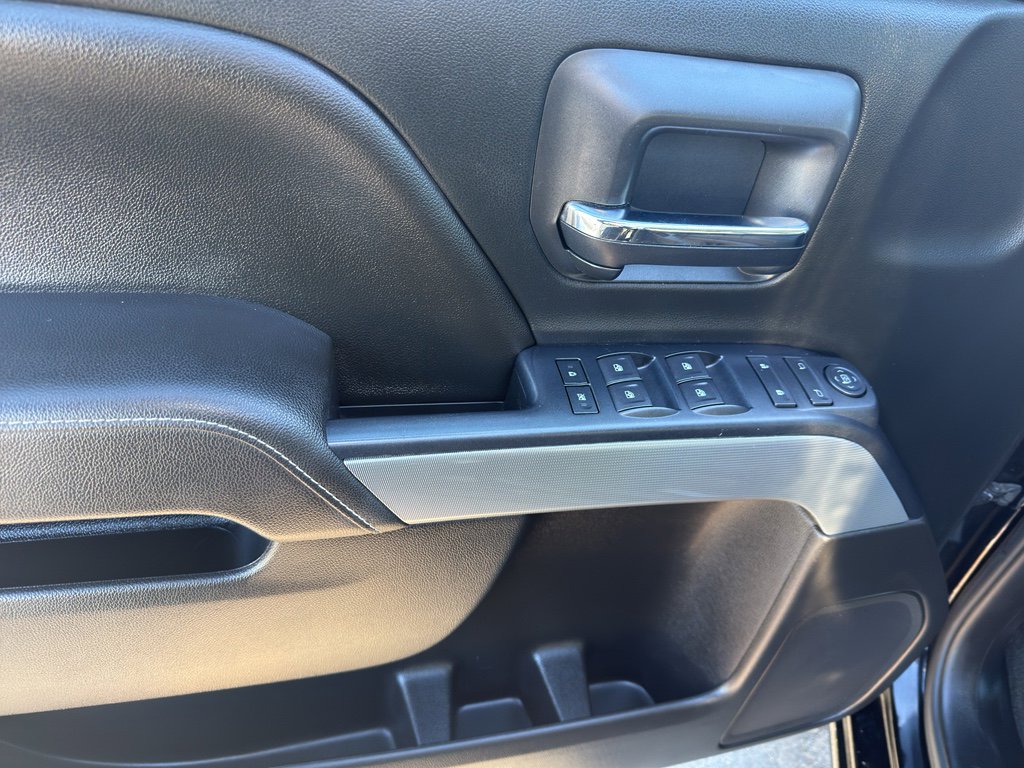 Used 2017 Chevrolet Silverado 1500 LT w/ All Star Edition image 13