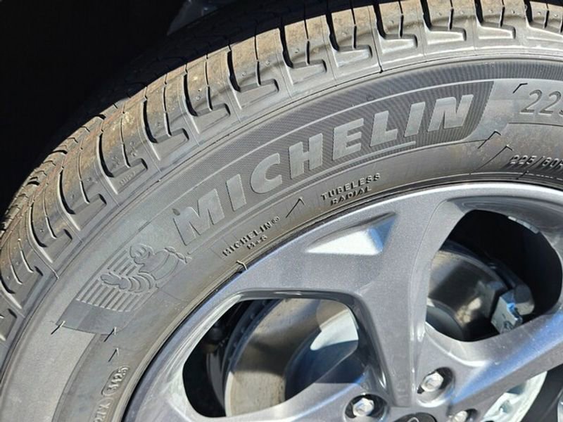 New 2026 Ford Escape ST-Line image 19