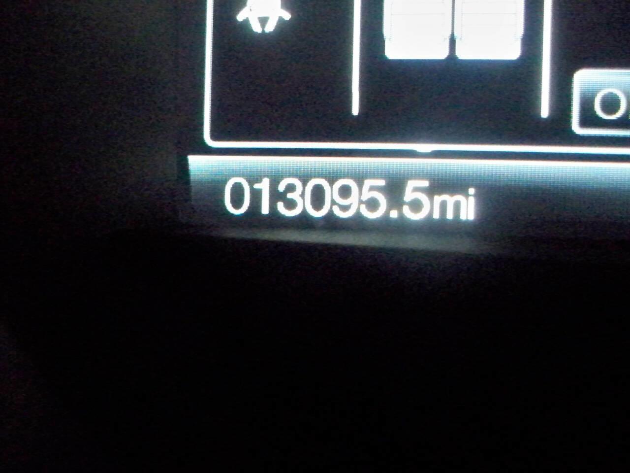 Used 2024 Ford Edge Titanium image 6