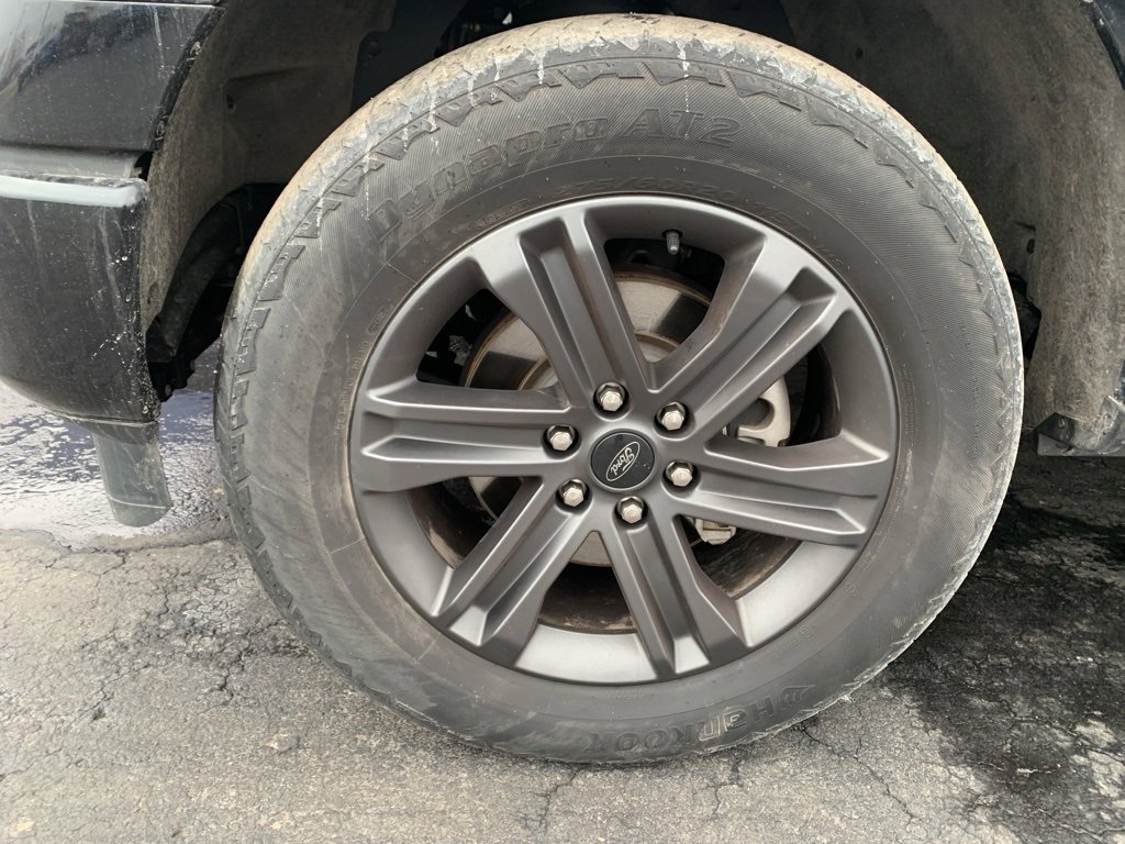 Used 2023 Ford F150 Lariat w/ Equipment Group 502A High image 11