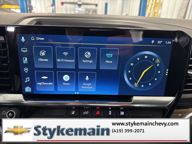 Used 2025 Chevrolet Silverado 2500 LT w/ Convenience Package image 9