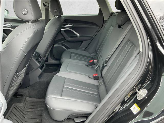 Certified 2025 Audi Q5 Premium w/ Convenience Package image 13