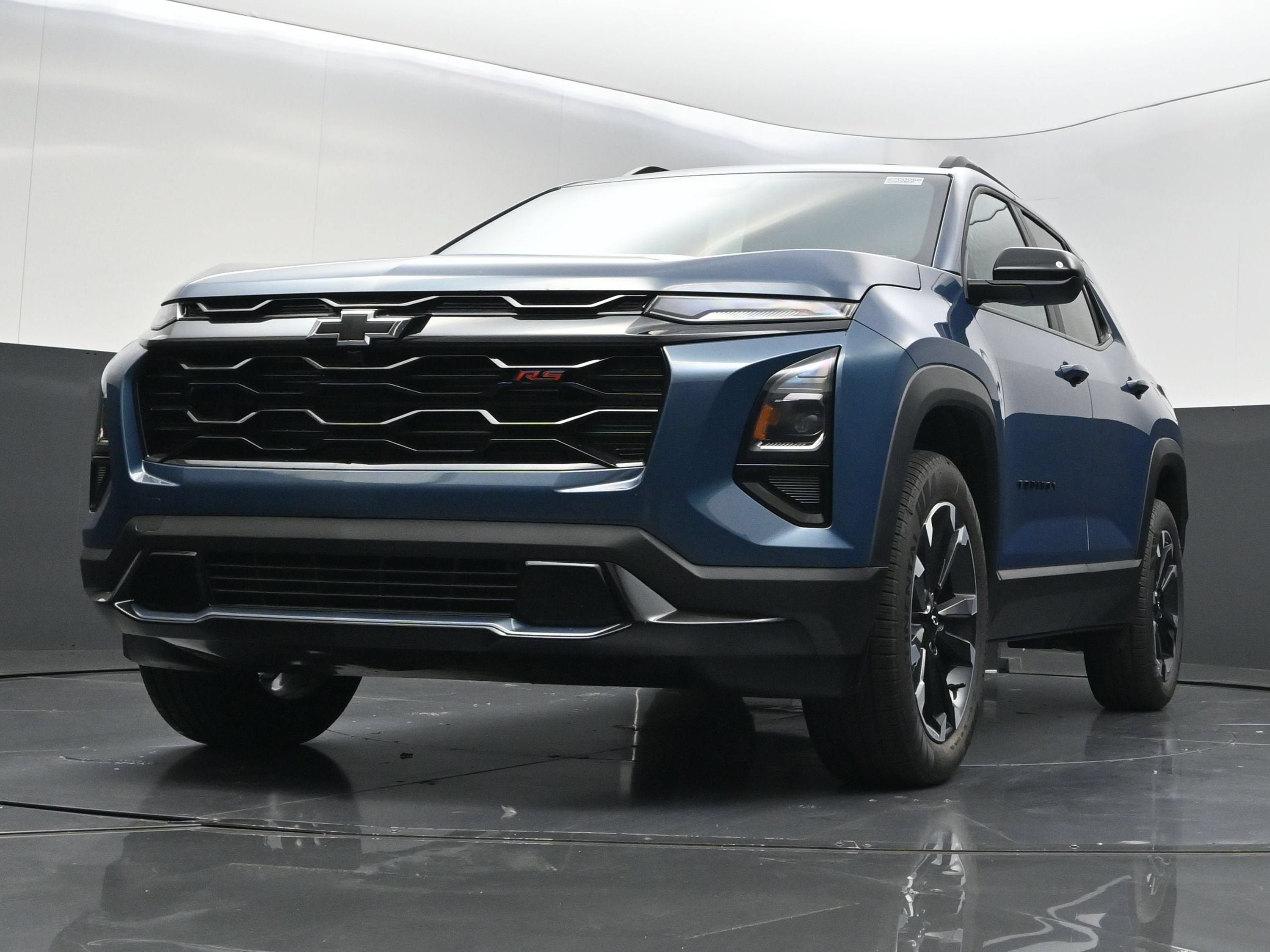 New 2027 Chevrolet Equinox RS w/ Convenience Package III AWD/4WD image 43