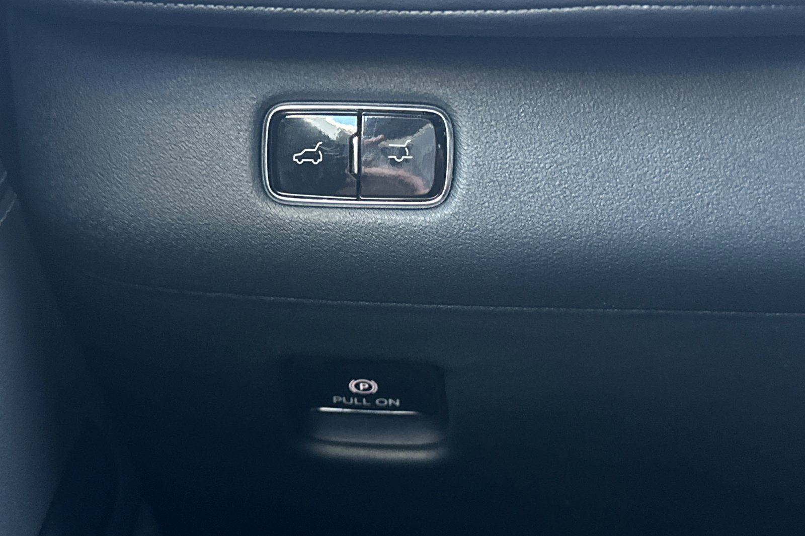 New 2025 Lincoln Navigator L Reserve w/ Jet Appearance Package image 28