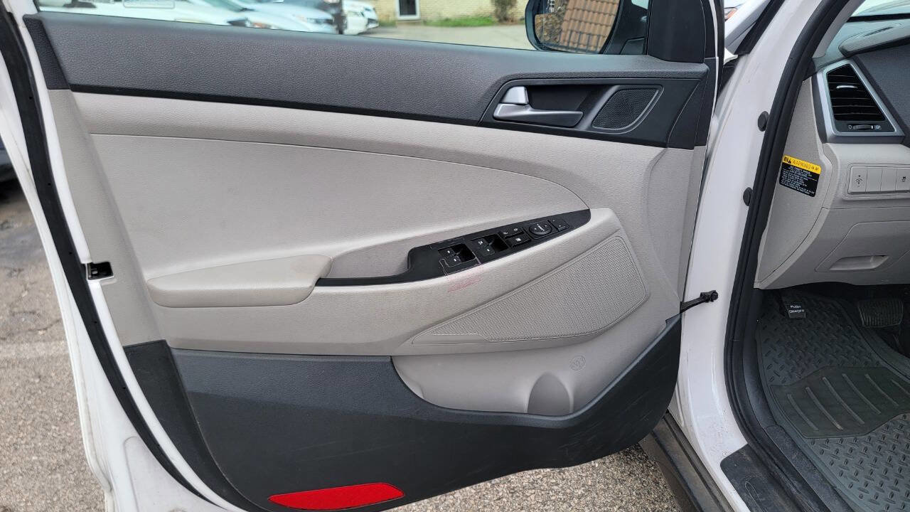 Used 2016 Hyundai Tucson SE w/ Option Group 02 image 29