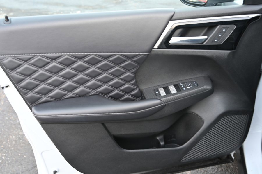 Used 2024 Mitsubishi Outlander SEL image 22