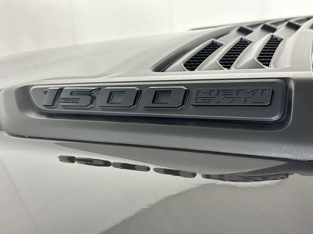 Used 2022 RAM 1500 Laramie AWD/4WD image 7