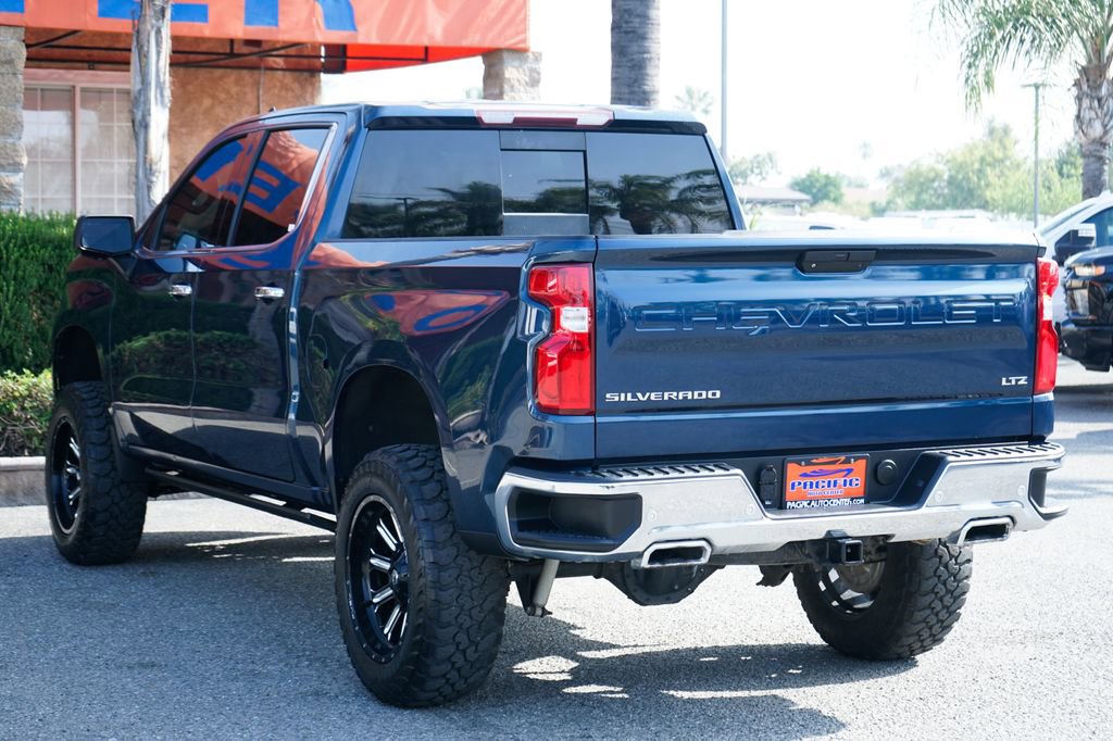 Used 2019 Chevrolet Silverado 1500 LTZ w/ LTZ Plus Package AWD/4WD image 7