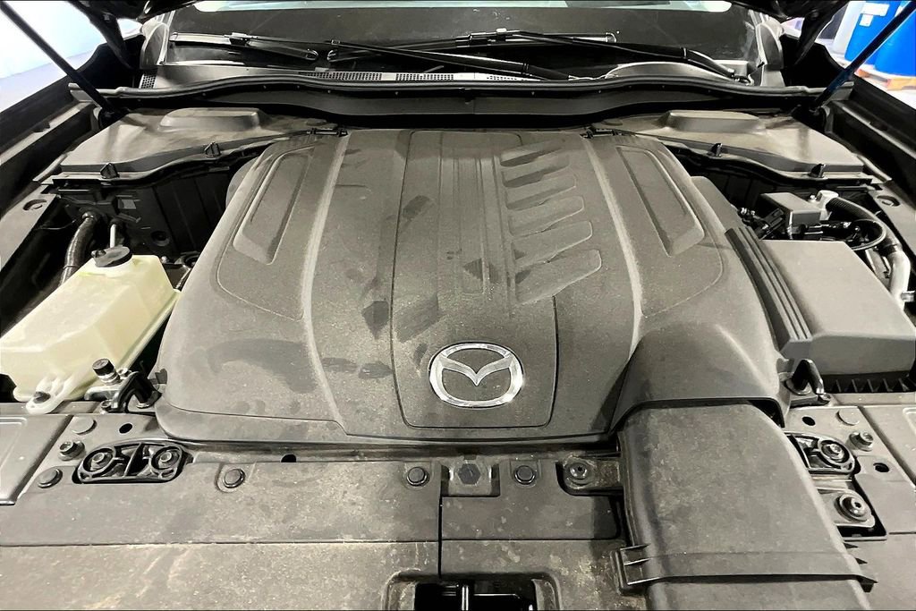 Used 2024 MAZDA CX-90 3.3 Turbo w/ Preferred Plus image 12