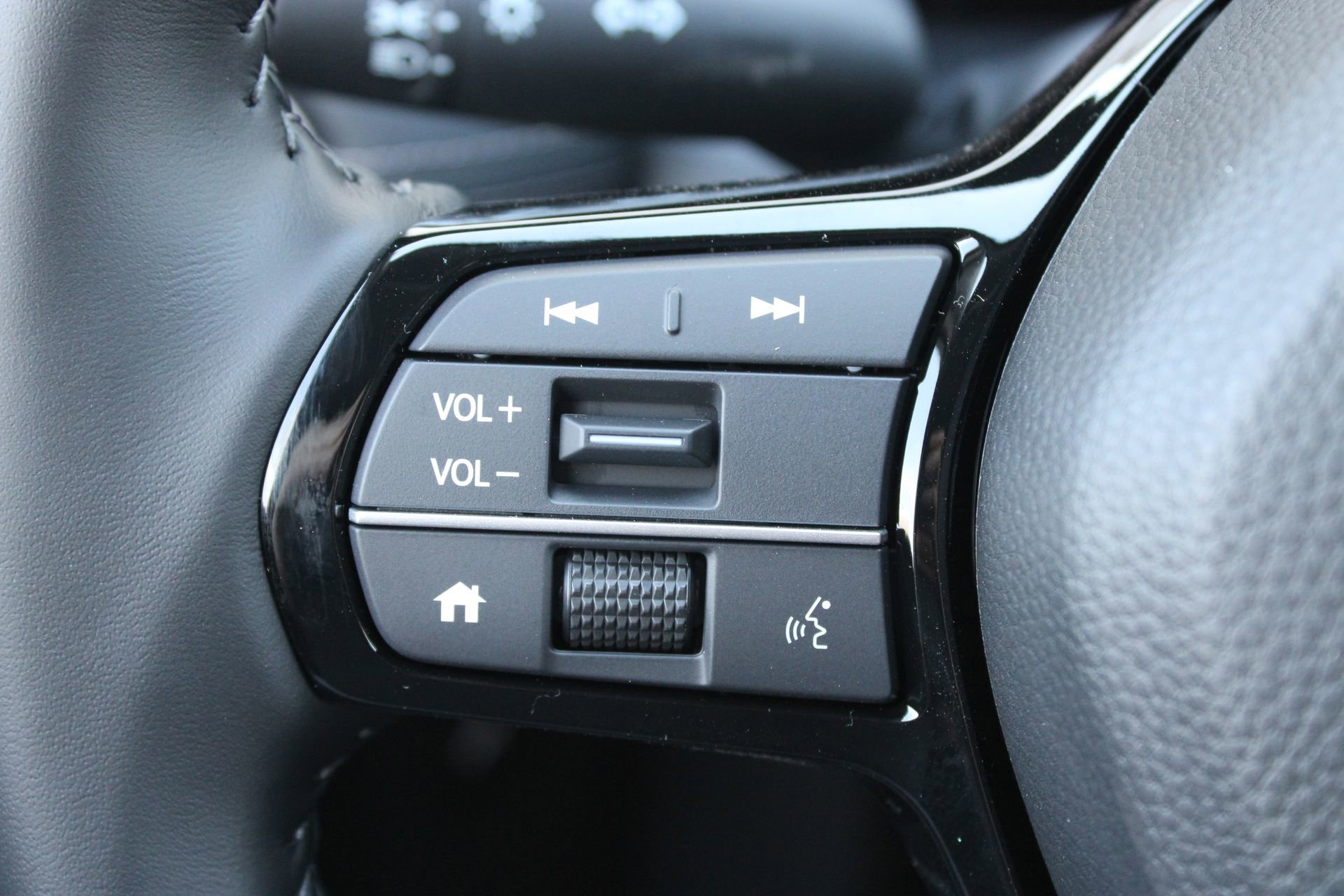 New 2026 Honda HR-V EX-L image 27