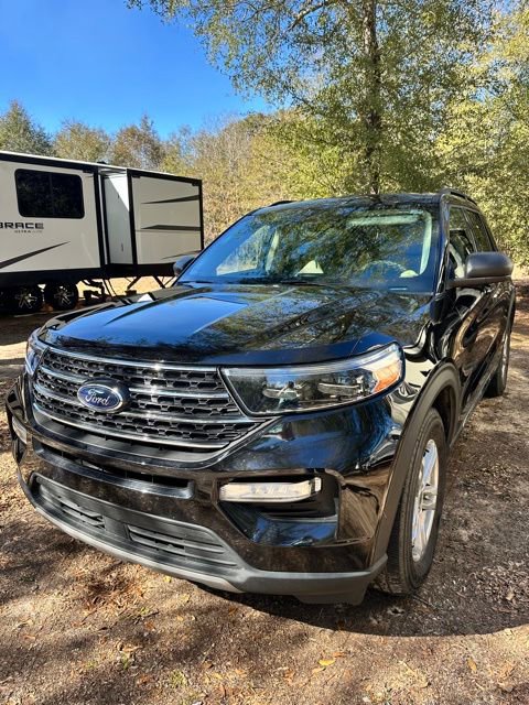 Used 2022 Ford Explorer XLT w/ Equipment Group 202A image 1