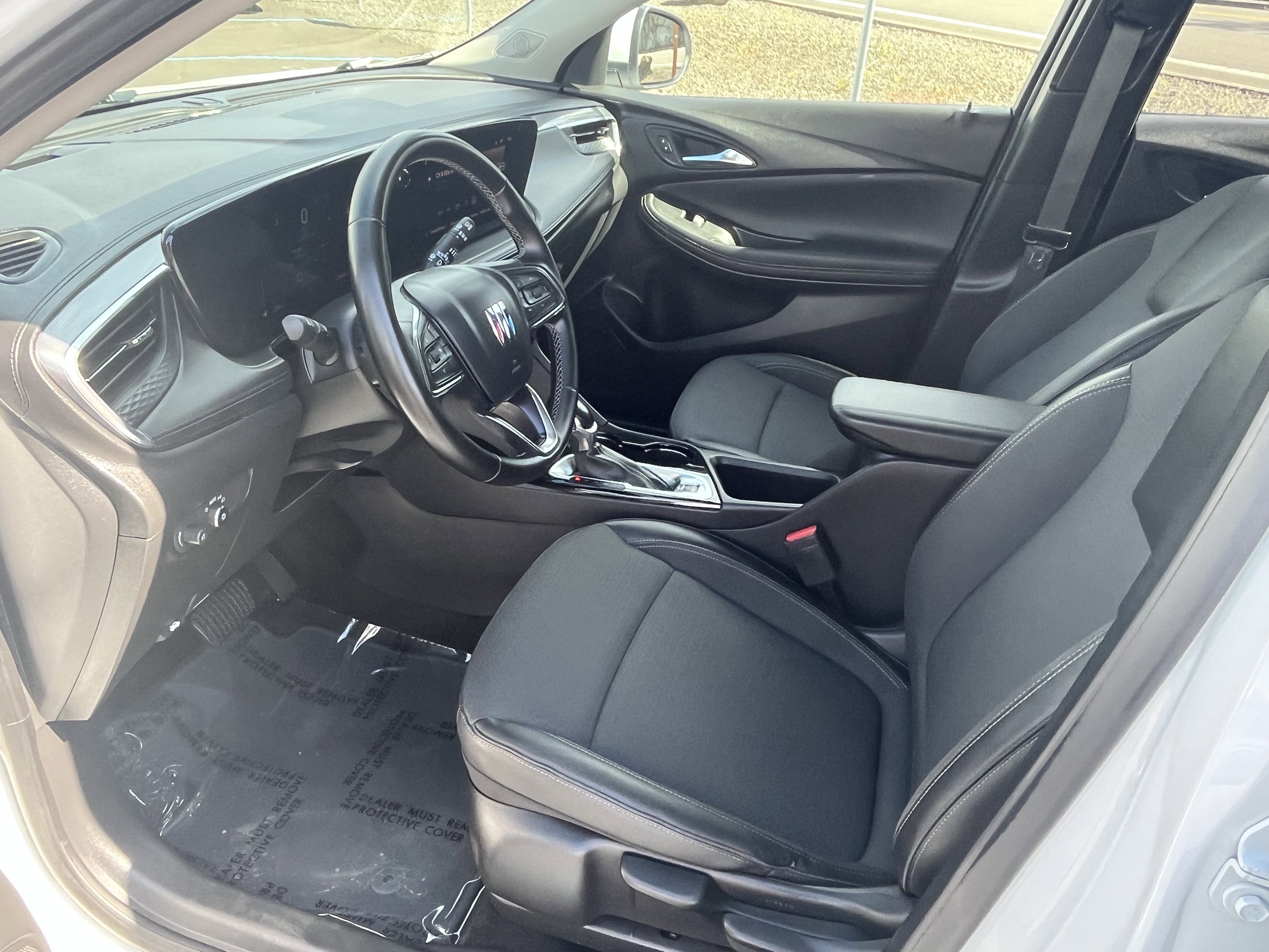 Used 2024 Buick Encore GX Preferred image 9