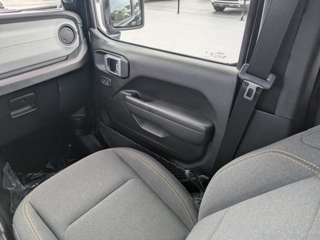 Certified 2025 Jeep Wrangler Unlimited Sport AWD/4WD image 17