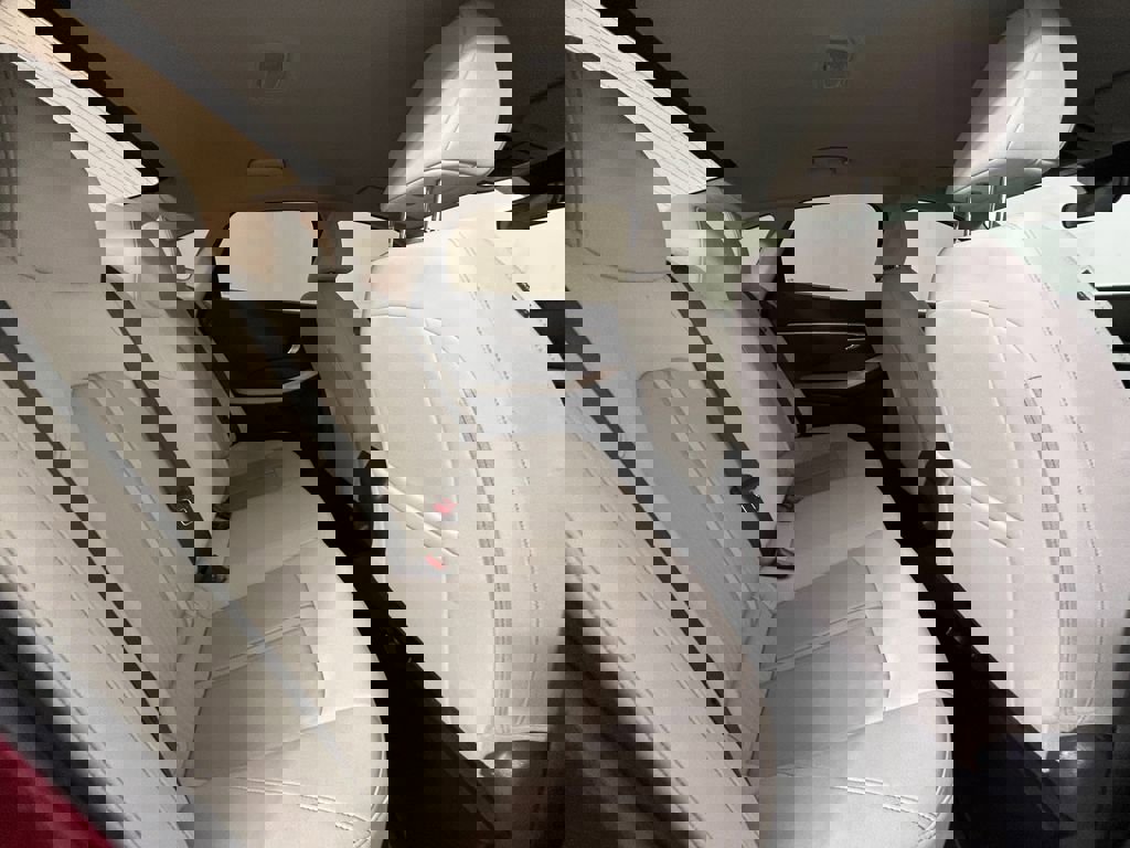 Used 2023 Hyundai Sonata SE w/ Cargo Package image 17