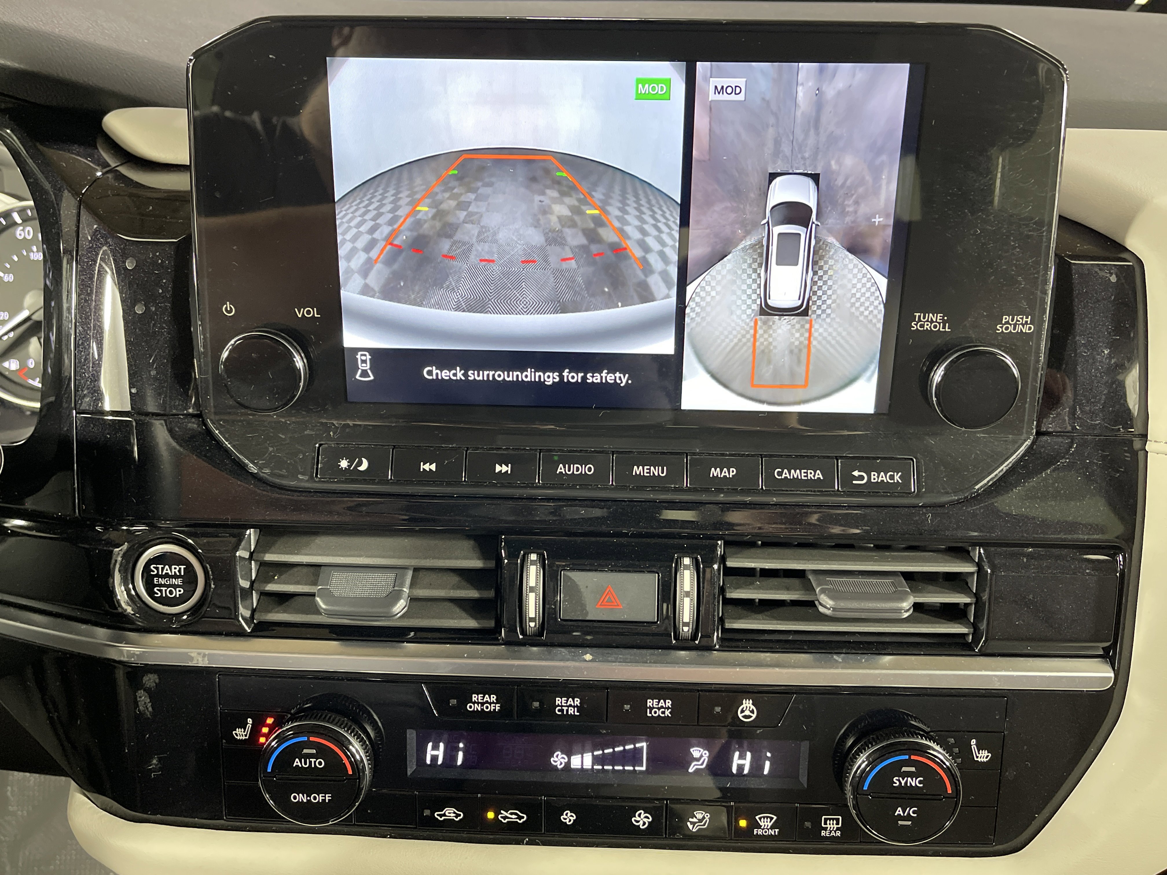 Used 2023 Nissan Pathfinder SL image 24