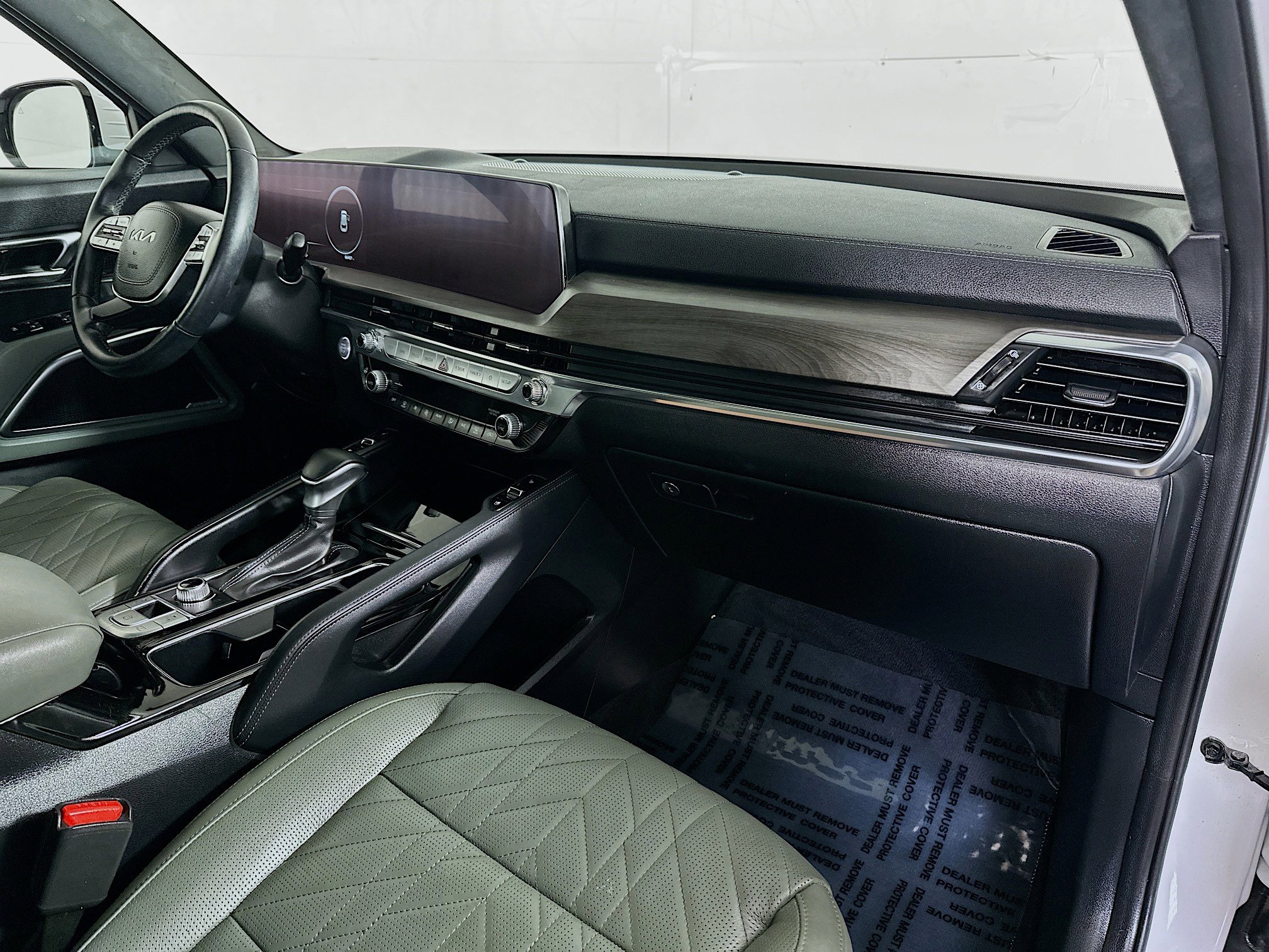 Certified 2023 Kia Telluride SX Prestige X-Line AWD/4WD image 32