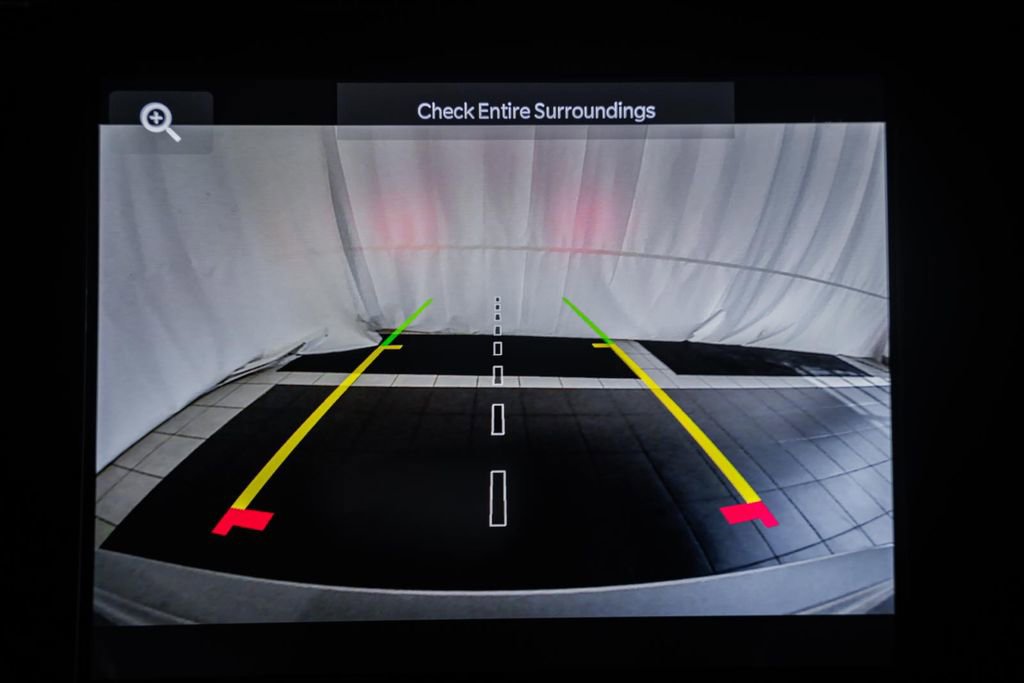 New 2025 Jeep Grand Cherokee Altitude image 40