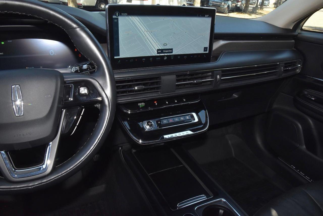 Certified 2024 Lincoln Corsair Grand Touring AWD/4WD image 27