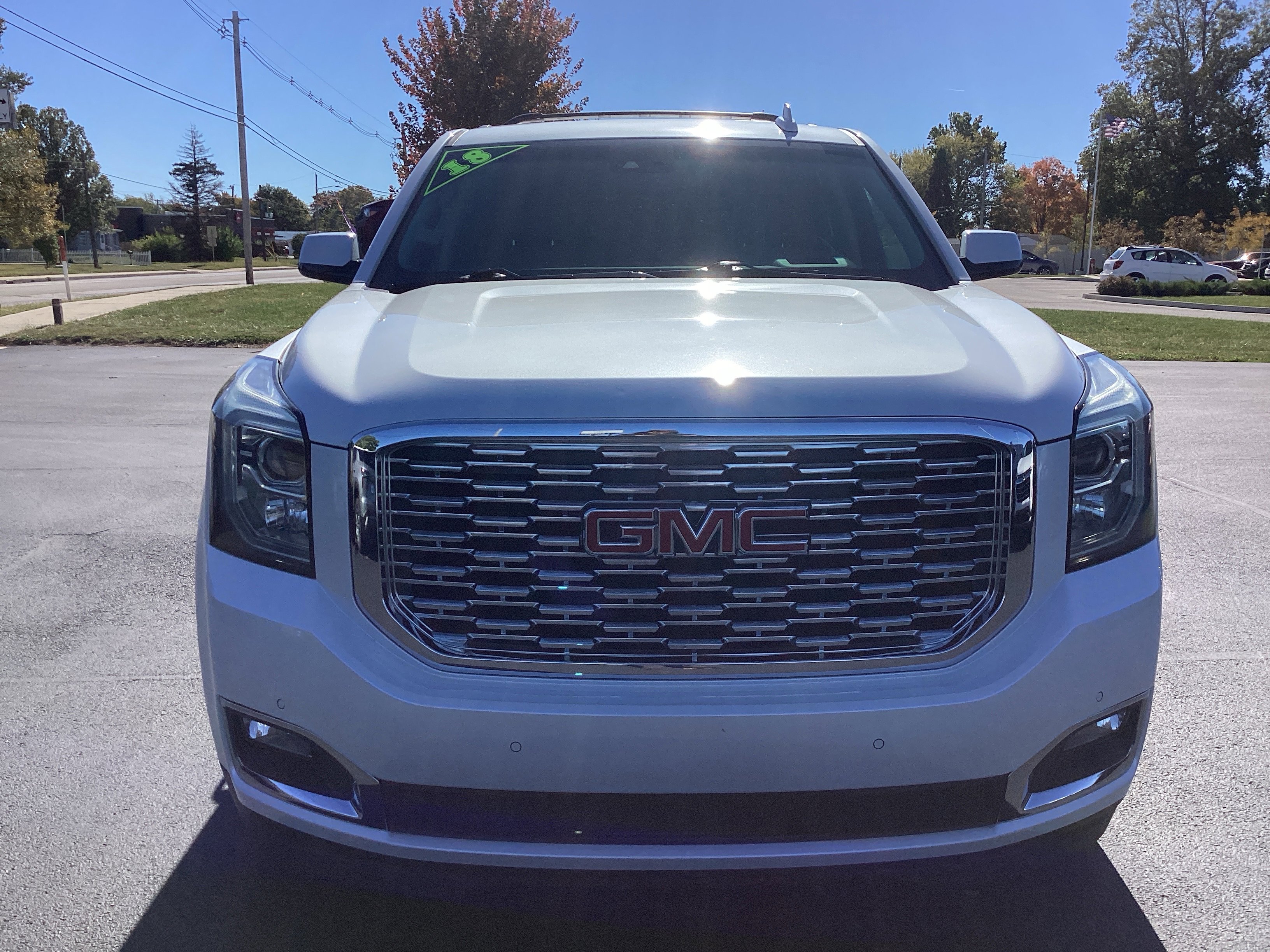 Used 2018 GMC Yukon Denali w/ Open Road Package image 9