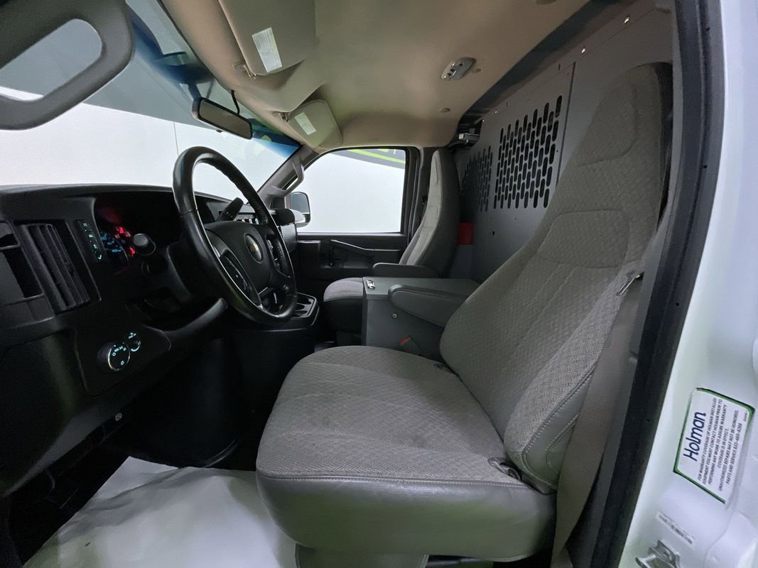 Used 2022 Chevrolet Express 2500 w/ Driver Convenience Package image 16
