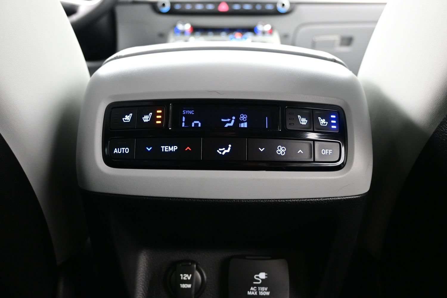 Certified 2024 Hyundai Palisade SEL AWD/4WD image 17