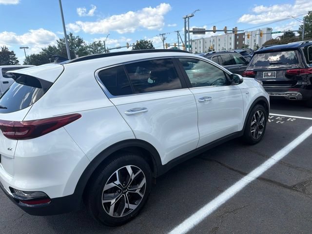 Used 2022 Kia Sportage EX w/ EX Technology Package AWD/4WD image 4