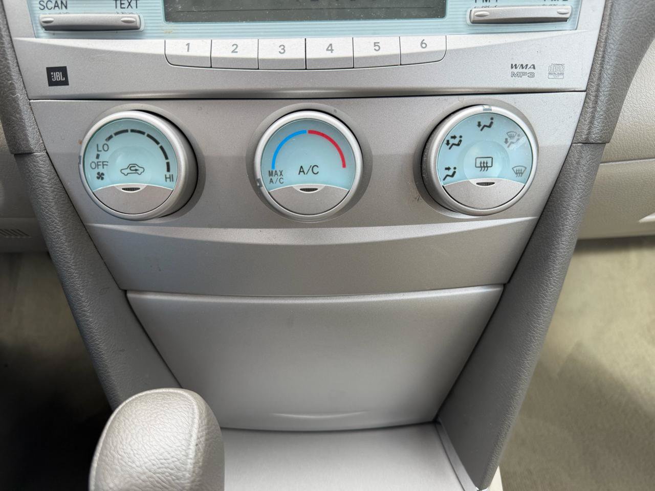Used 2008 Toyota Camry XLE FWD image 13