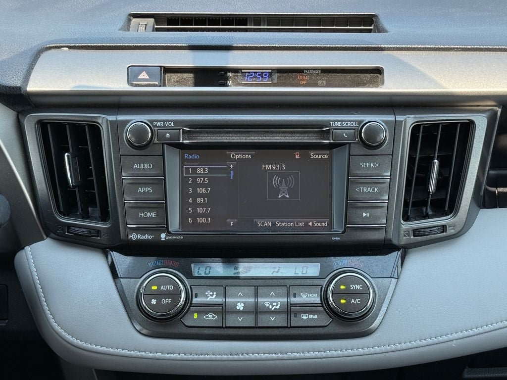 Used 2015 Toyota RAV4 XLE FWD image 24