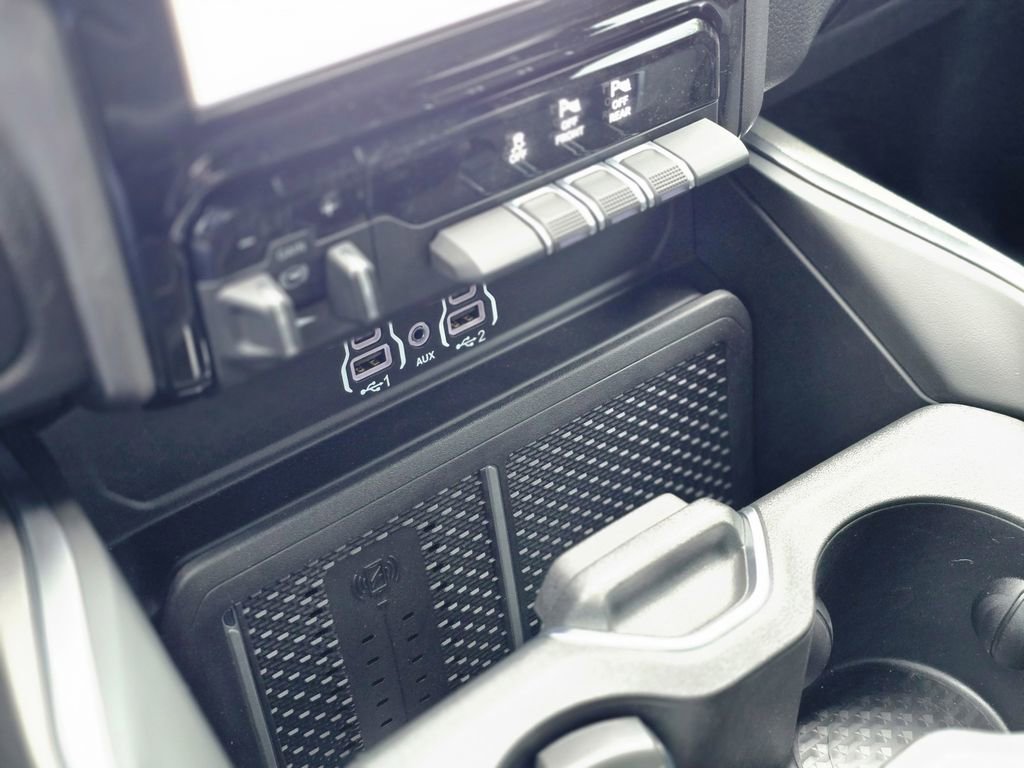 Used 2025 RAM 1500 Big Horn image 26