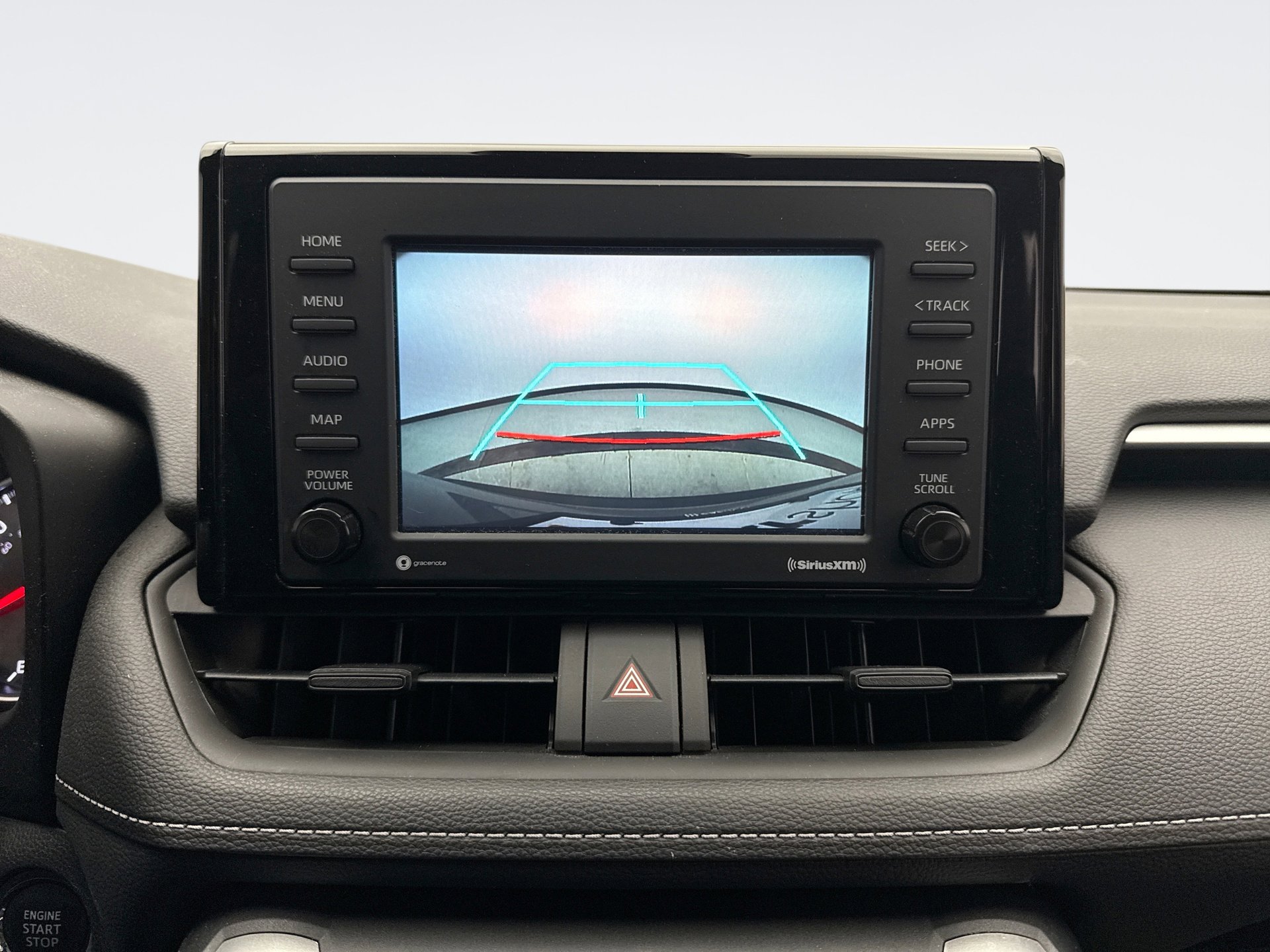 Used 2022 Toyota RAV4 XLE image 15