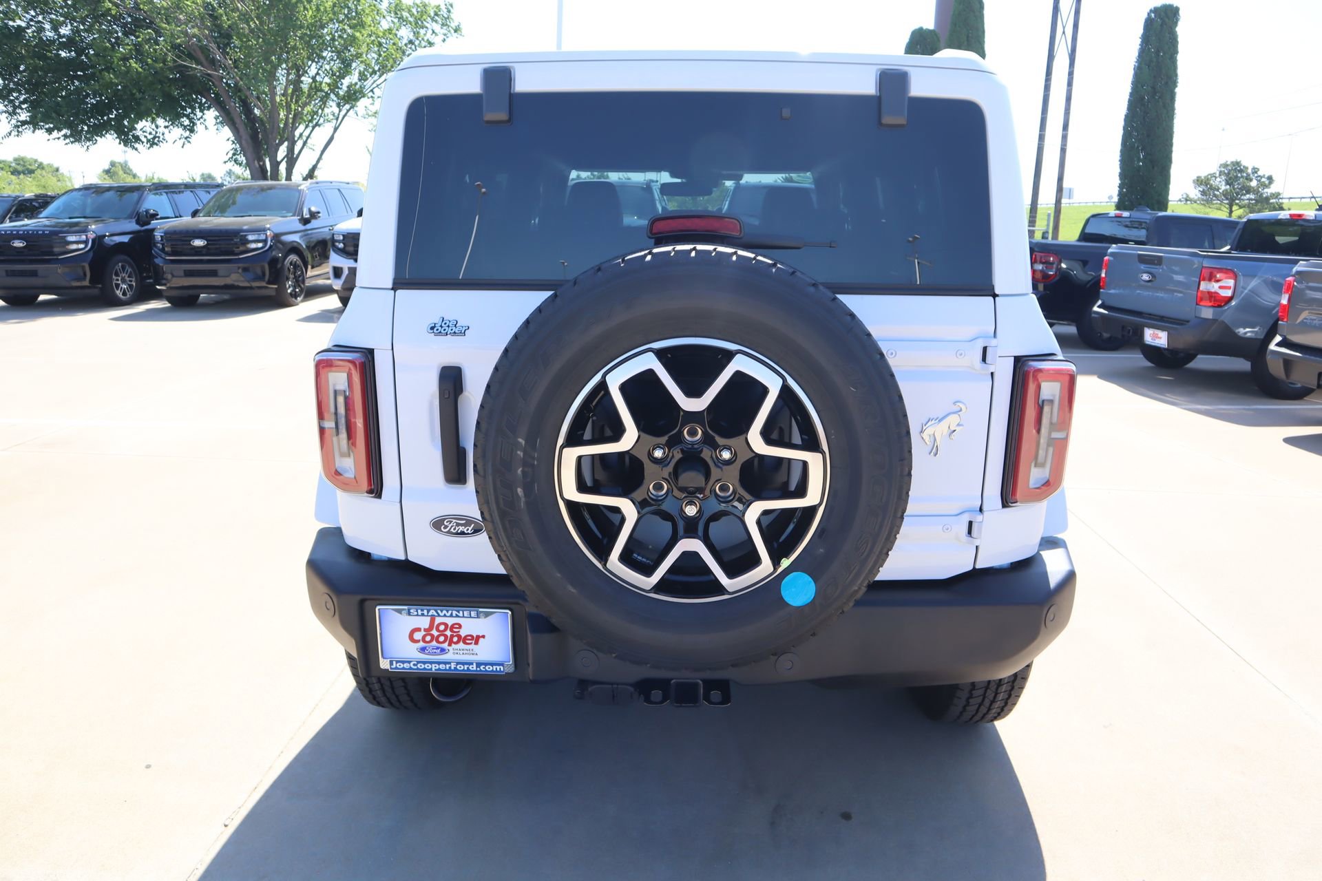New 2026 Ford Bronco Outer Banks AWD/4WD image 22
