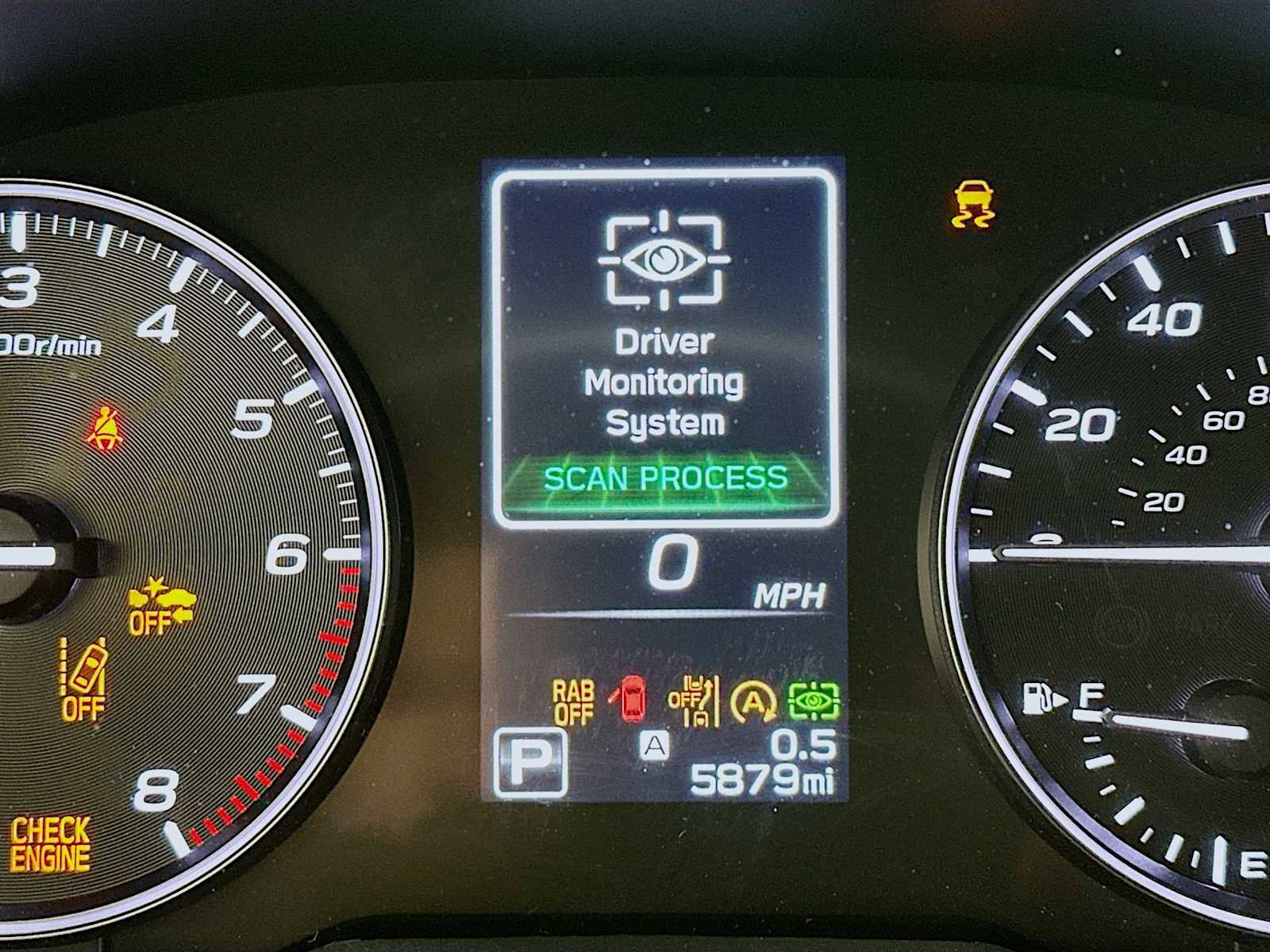 Certified 2025 Subaru Outback Limited w/ Popular Package #2 AWD/4WD image 12