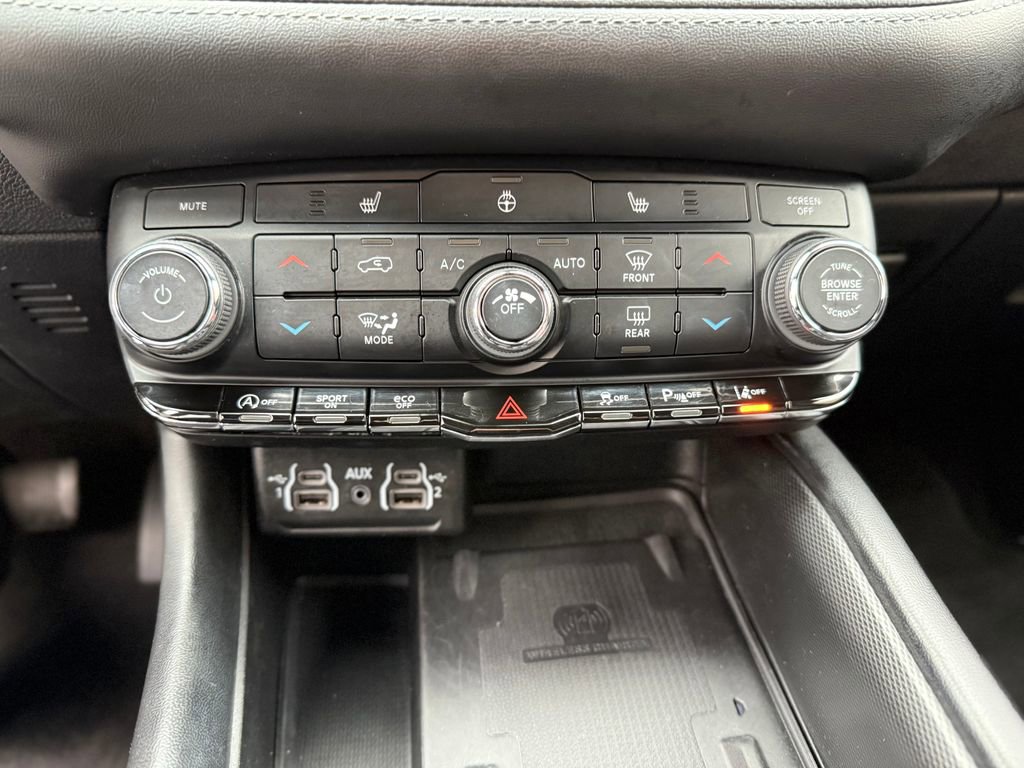 Used 2022 Dodge Durango GT AWD/4WD image 27