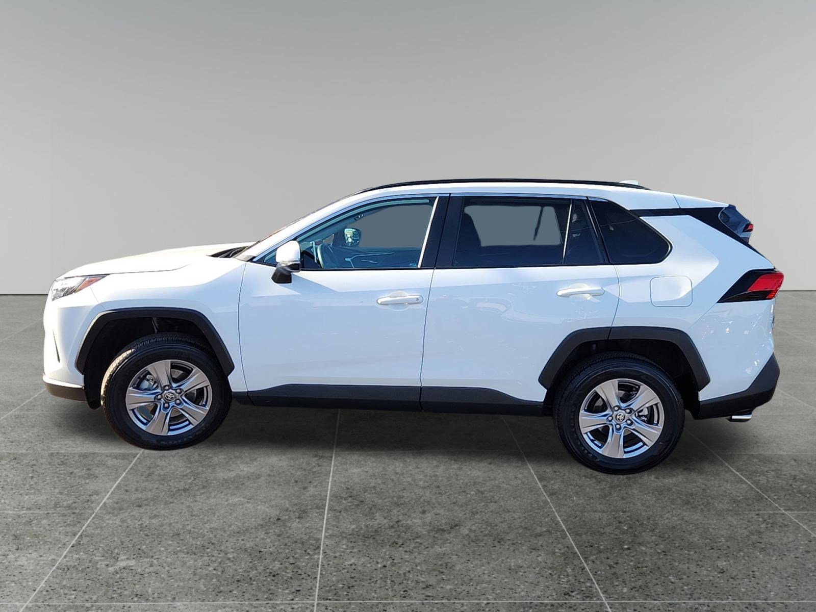 Certified 2025 Toyota RAV4 XLE image 4