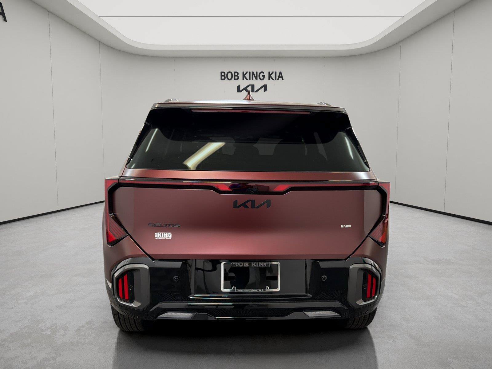 New 2027 Kia Seltos X-Line S w/ X-Line S Premium Package AWD/4WD image 4
